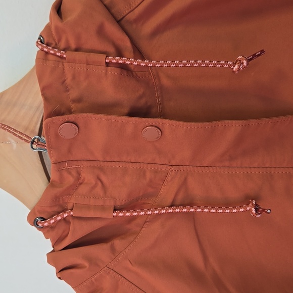 Columbia South Canyon Rain Jacket - Picture 10 of 16